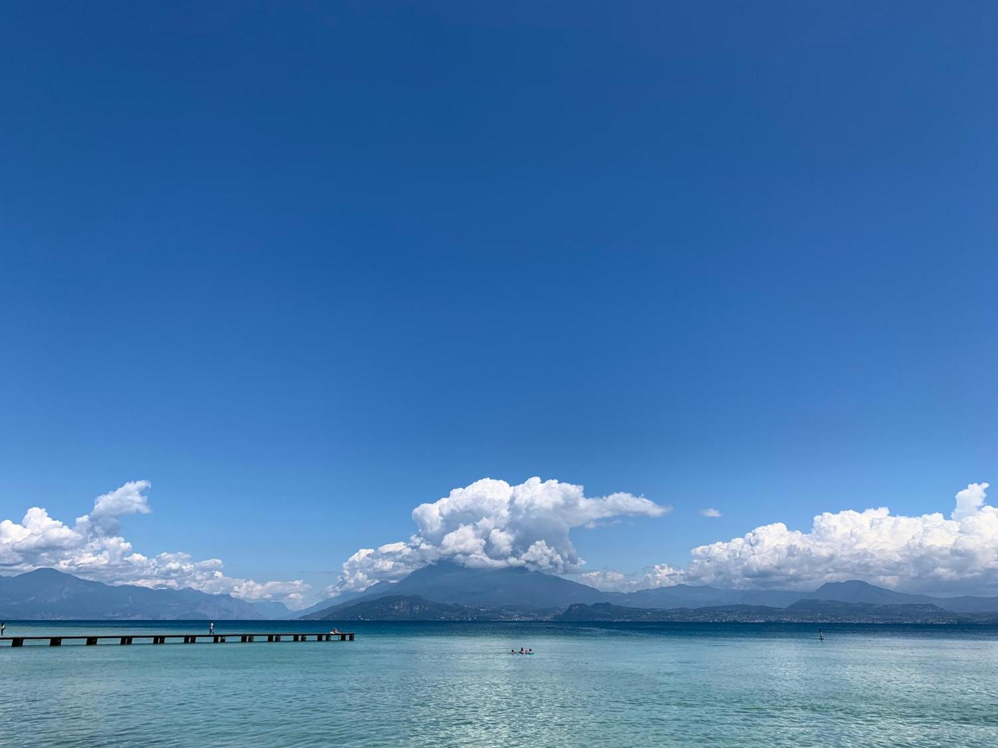 Sirmioneアパートメント エクステリア 写真